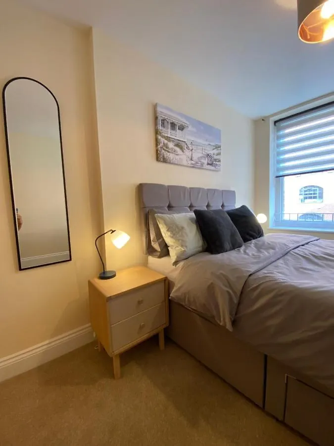 1 Bedroom Apartment In The Heart Of Bournemouth